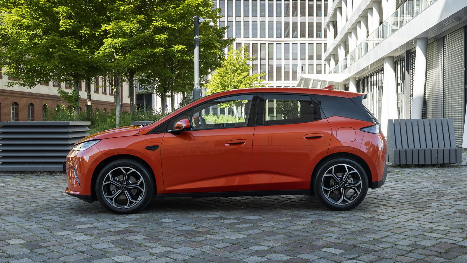 BYD Dolphin G DM-i: Νέο μικρό & Plug-in υβριδικό - Έρχεται στην Ελλάδα